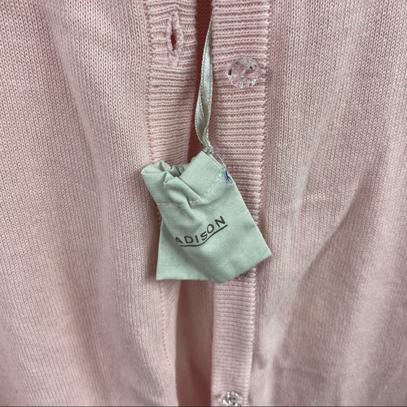 NWT Madison Pink Cardigan with Floral Detail Size Medium - Picture 7 of 8